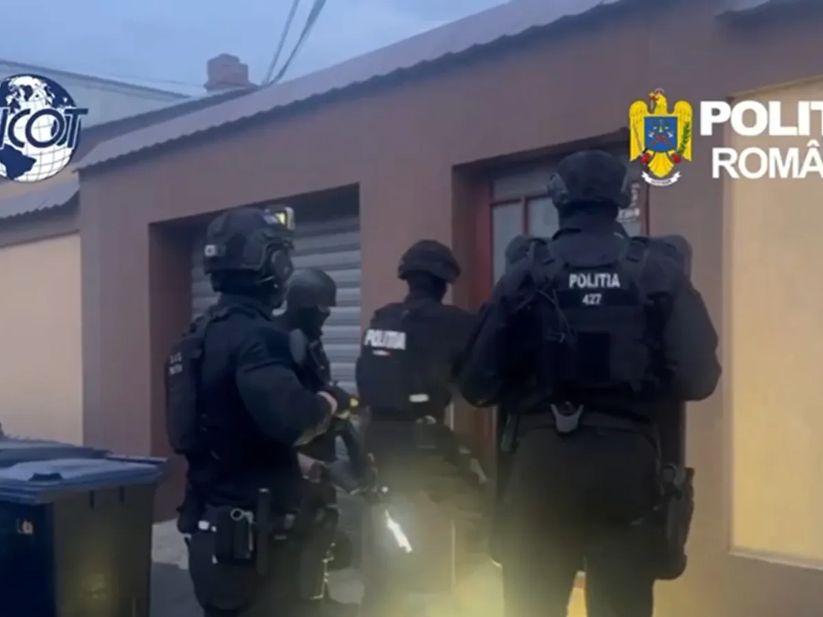 Percheziții - Foto: Poliția Română- DIICOT