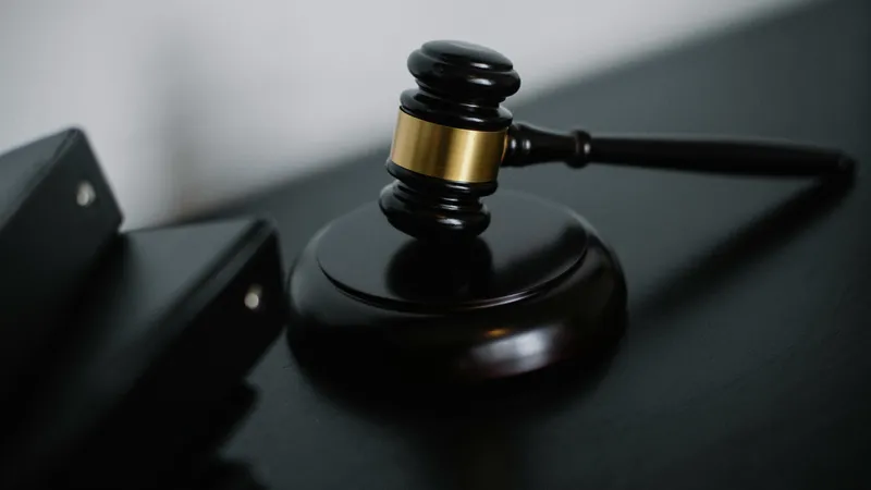 Curtea Constituţională a României discută „Legea fugarilor”. A fost amânată de mai multe ori foto: Pexels (fotografie cu caracter ilustrativ)