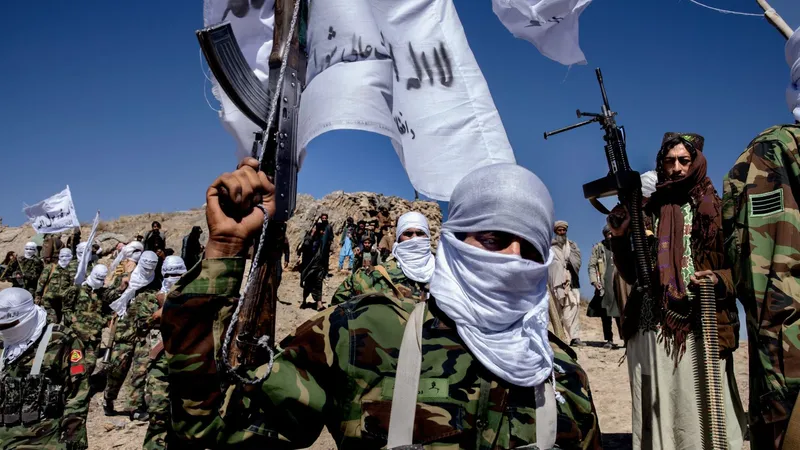 Talibanii au cucerit șase capitale de provincii/Foto: der spiegel