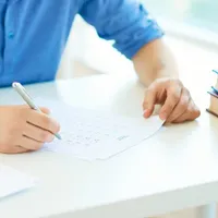 Corectarea testelor de la simularea Bacalaureatului au dat bătăi de cap elevilor și profesorilor Foto: Freepik.com - rol ilustrativ