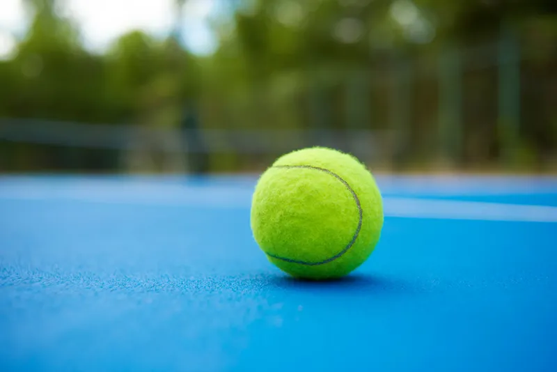 minge de tenis