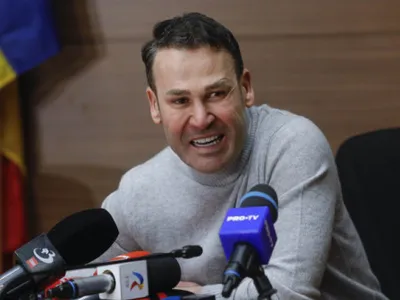 Controversă după ce edilul Robert Negoiță a fost testat antidrog de protestatarul Marian Ceaușescu. Expert: Rate prea mari de eroare