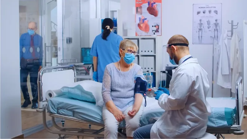 Pentru ce boli medicii pot cere internarea în spita - Foto: Freepik.com (rol ilustrativ)
