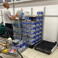 Apa îmbuteliată din România, de 4 ori mai scumpă ca în Grecia - Foto: Freepik.com (rol ilustrativ)