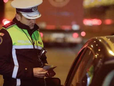 VIDEO Câte zile rămâi fără permis dacă nu plătești amenzile de circulație. Explicațiile ministrului Cseke Attila