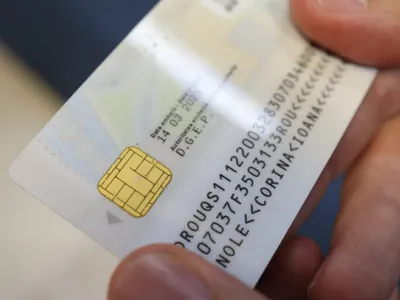 Până când mai poate fi folosit buletinul vechi. Autoritățile au stabilit pentru cine se mai eliberează cartea de identitate model 1997