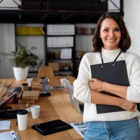 Angajații din București au cele mai mari salarii din țară. Cât ajunge să câștige un salariat Foto: Freepik (fotografie cu caracter ilustrativ)