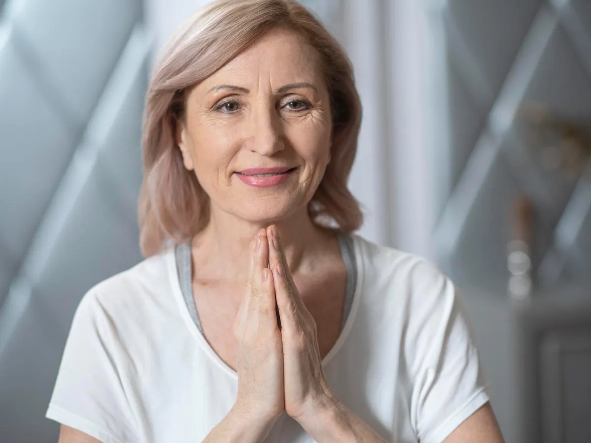 Pensionară la pensie - Foto: Freepik