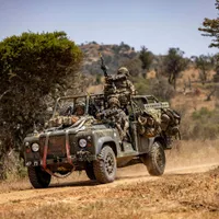 Emblematicele mașini de război 4x4 Land Rover Defender, scoase la pensie după 70 de aniFoto: Profimedia Images