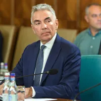 Dragoș Anastasiu: Am avut 10 zile să tragem frâna de mână a unei maşini care se îndrepta în zid - Foto: Profimedia Images