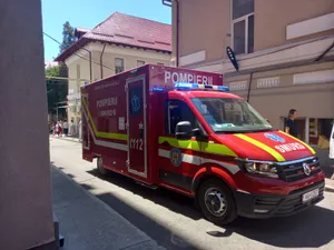 O tânără a născut în cafenea în timpul incendiului de la Maternitatea din Iași. Panică  - Foto: Isu Iasi