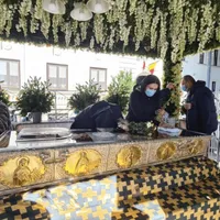 Mii de pelerin nevaccinaţi au fost opriţi la intrarea în Iași. Doar până dimineață. Foto Ziarul de Iași
