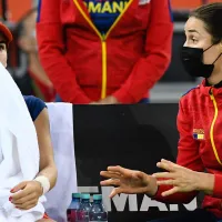 Romania vs Italia. Billie Jean King Cup. Irina Bara, sfătuită în pauză de căpitanul jucător Monica Niculescu. Cluj, 16 Apr 2021 - Foto: Profimedia Images - imagine cu caracter ilustrativ
