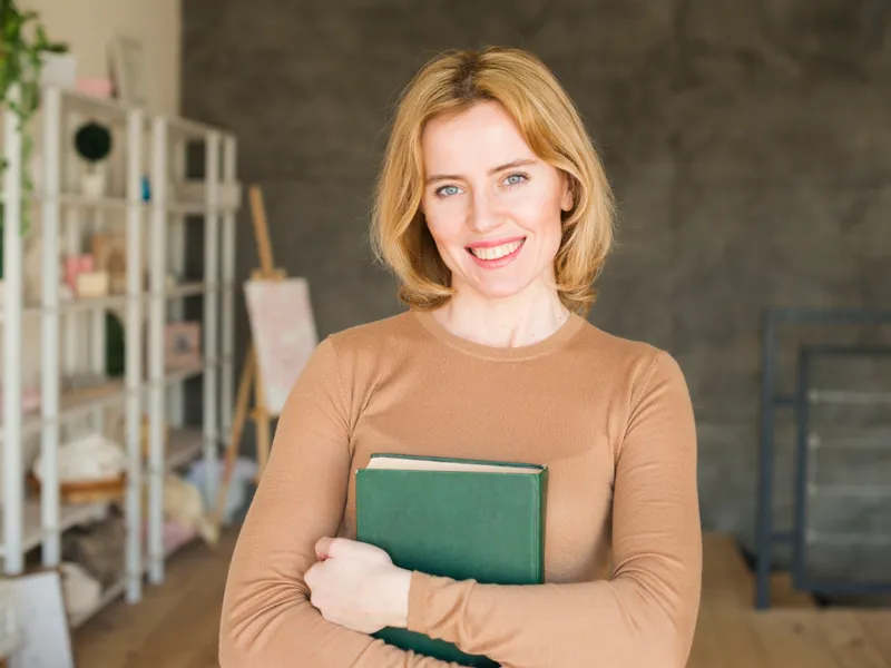 Indemnizații de 2.000 de lei pentru anumiți profesori. Pentru ce sunt banii și cine beneficiază - Foto: Freepik (Imagine cu rol ilustrativ)