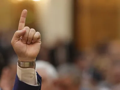 Cum arată calculele și scenariile înainte de „marțea neagră” în politică