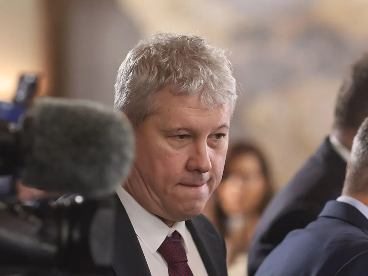 Cătălin Predoiu: Crin Antonescu creşte treptat şi se apropie de prima poziţie - Foto: INQUAM PHOTOS/George Călin