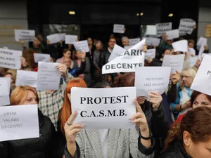 Grevă pentru salarii la Casa de Pensii - Foto: INQAUM PHOTOS / George Călin