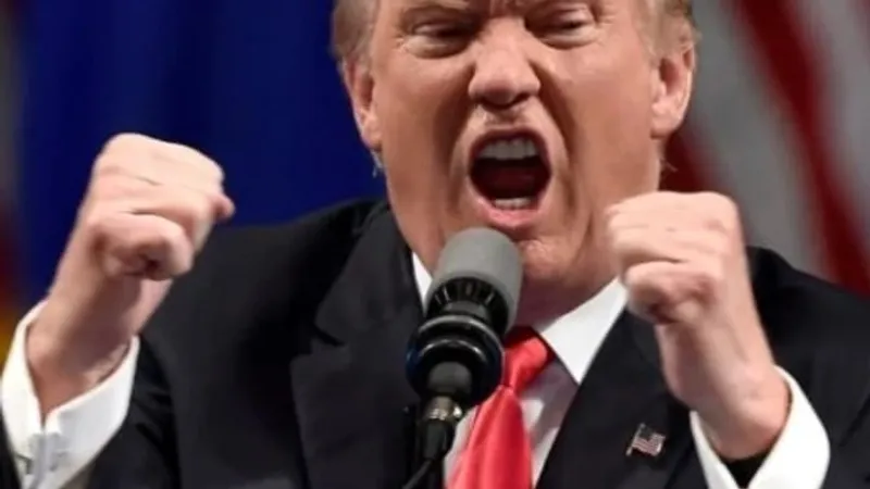 Trump nu se calma decât cu muzica lui preferată, susține fosta purtătoare de cuvânt a Casei Albe. FOTO: Facebook