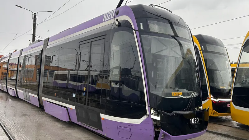 Specialiști români testează un sistem de avertizare a coliziunii frontale pentru tramvaie - Foto: Continental Timișoara