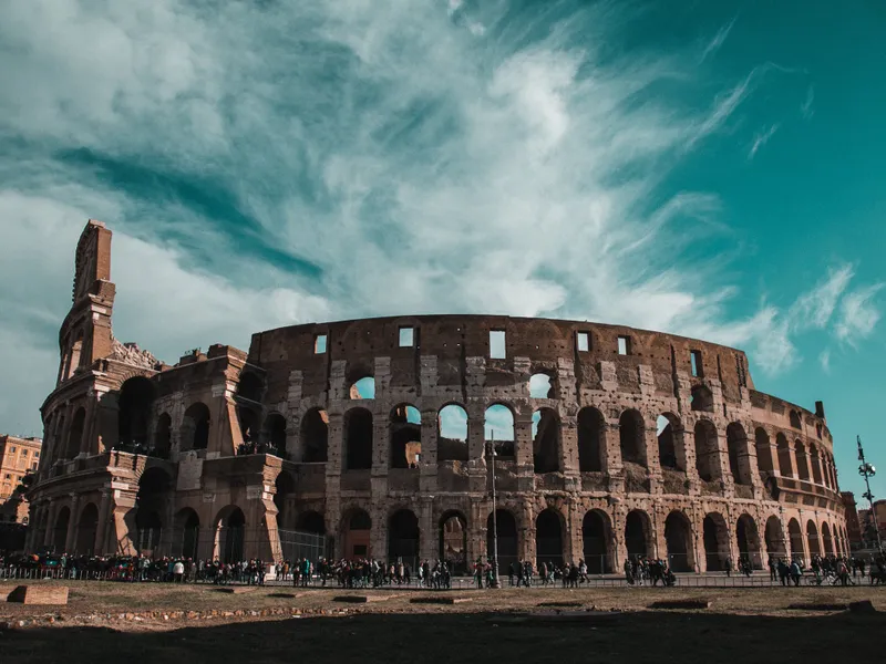 Certificatul de vaccinare, obligatoriu aproape peste tot, la Roma. FOTO: Pexels.com