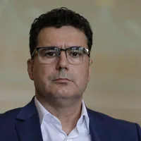 Remus Pricopie candidează la președinție. ”Uneori, în viață, trebuie să alegi calea grea” - Foto: Inquam Photos / Octav Ganea