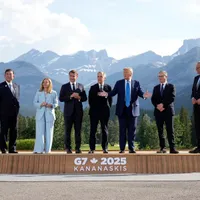 Donald Trump a părăsit mai devreme summitul G7 din Canada. Atenția este pe Israel și Iran Foto: Canadian Press / Shutterstock Editorial / Profimedia