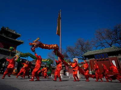 Intrăm în Anul Dragonului de Lemn. Obiceiuri şi superstiţii, în Noul An chinezesc - Foto: Profimedia Images