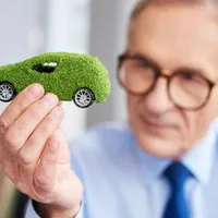 STUDIU Înlocuirea forțată a mașinilor termice cu unele electrice, o măsură proastă pentru mediu. / Foto: autoplus.fr