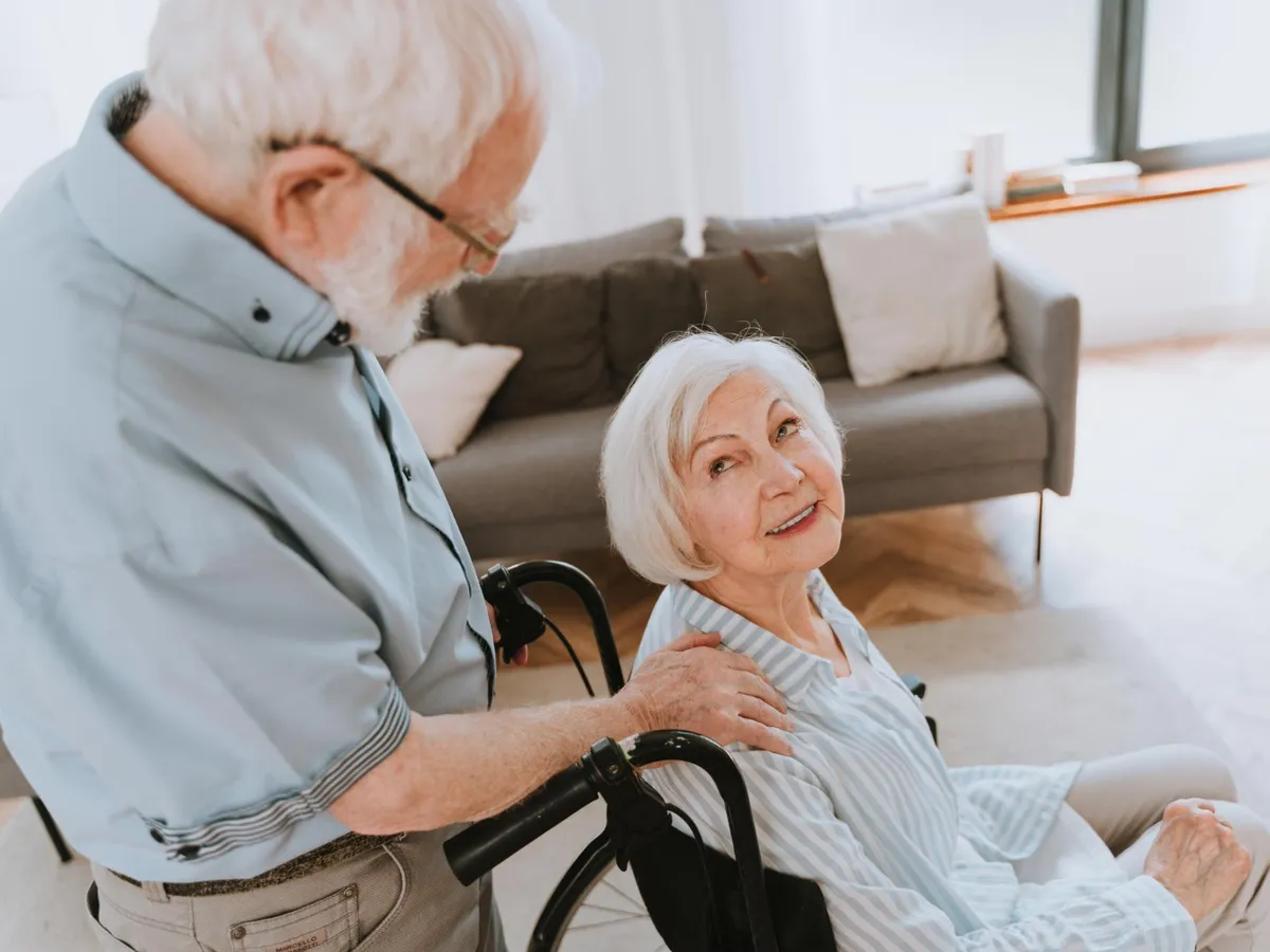 Persoanele vulnerabile vor beneficia de ajutor la încălzire şi de suplimentul pentru energie