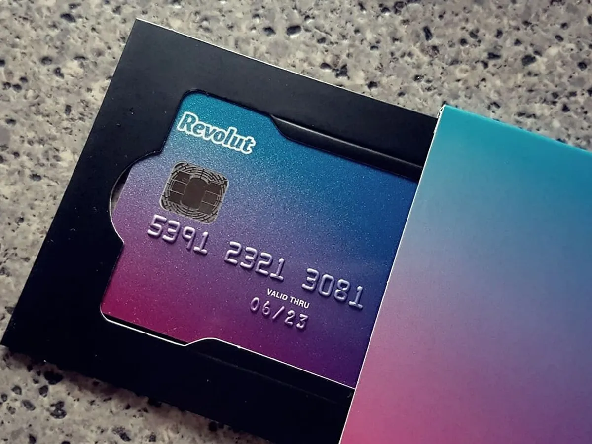 Revolut Bank începe să blocheze conturile și tranzacțiile rușilor din UE (imagine cu rol ilustrativ)-Foto: UKTN
