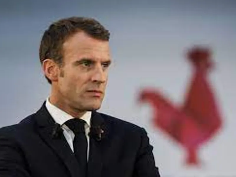 Macron va anunţ că vaccinarea anti-COVID devine obligatorie pentru personalul medical  time.com