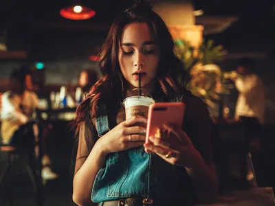 Escrocherie care îi vizează pe utilizatorii WhatsApp. Începe cu un mesaj: „Bună ziua”. Ce urmează? - Foto: pixabay.com (rol ilustrativ)