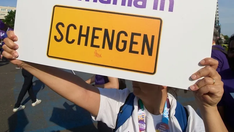 România e lăudată, dar rămâne la „ușa” Schengen - Foto: profimediaimages.ro - cu rol ilustrativ