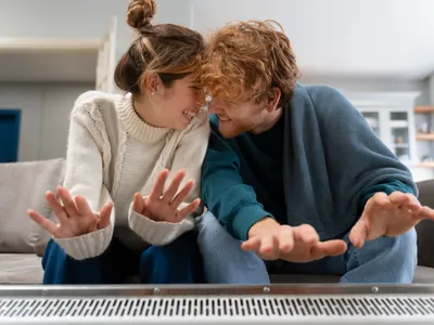 Cum să îți menții casa caldă iarna - Foto: Freepik.com