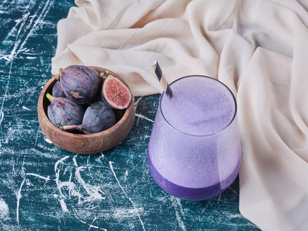Băutura din trei ingrediente, „aurul violet” pentru pielea ta. Produce colagen și are vitamina C - Freepik (imagine cu rol ilustrativ)