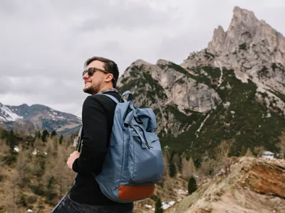 Turist - Foto: Magnific (Imagine cu rol ilustrativ)