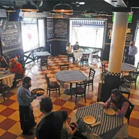 Antreprenorii din HoReCa vor fi plătiți până la sfârșitul lunii ianuarie/foto: zf