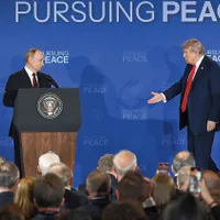 Vladimir Putin și Donald Trump la întâlnirea din Alaska - Foto: Profimedia Images
