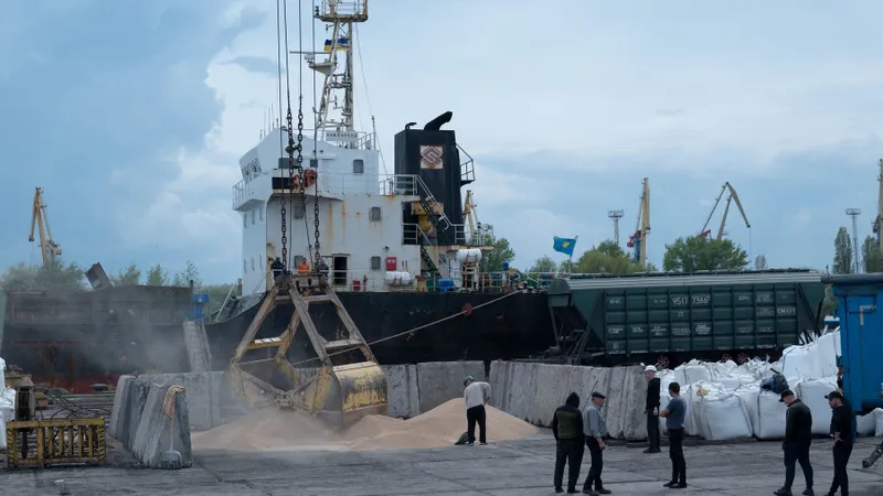 Ucraina va folosi portul Constanța să transporte cereale după blocada pe care le-a impus-o Polonia - Foto: Profimedia Images (imagine cu caracter ilustrativ)