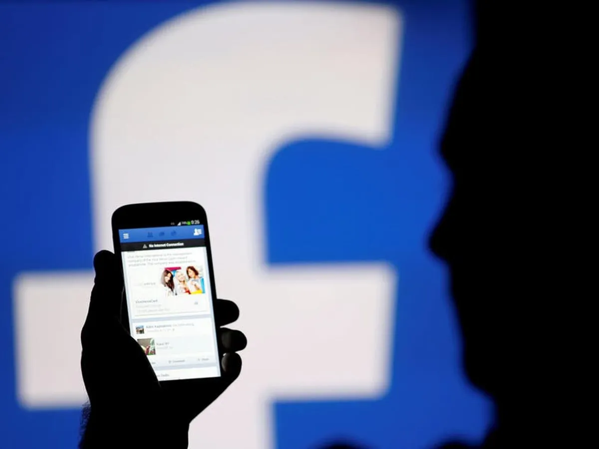 Rusia a limitat accesul la Facebook. Rețeaua, acuzată că cenzurează mass-media ruse. / Foto: alarabiya.net