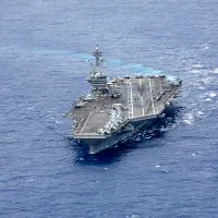 Pentagonul dislocă în Orientul Mijlociu al doilea portavion. Are la bord celebrele F-35  FOTO U.S. Navy for Public Release Author	Specialist 1st Class Jerome D. Johnson
