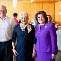 Dragnea cu Viorica Dăncilă și Rovana Plumb, la întâlnirea Organizației de Femei a PSD, de 8 martie. Facebook