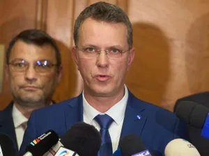 România se înarmează de război. Moșteanu: „Suntem un aliat de încredere”. Trump vrea 5% din PIB - Foto: Profimedia images