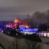 Un avion de marfă s-a prăbușit lângă aeroportul din Vilnius. O persoană a murit, două au fost rănite - Foto: Profimedia Images