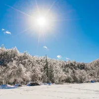 Solstițiul de iarnă are loc pe 21 decembrie Foto: Freepik.com - rol ilustrativ