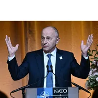 Mircea Geoană a demisionat din funcția de secretar general adjunct NATO:”A fost onoarea vieţii mele” - Foto: Profimedia(imagine cu rol ilustrativ)