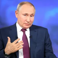 Propaganda rusă încearcă să îi convingă pe ruşi că sunt o „naţiune foarte specială”/FOTO: kremlin.ru