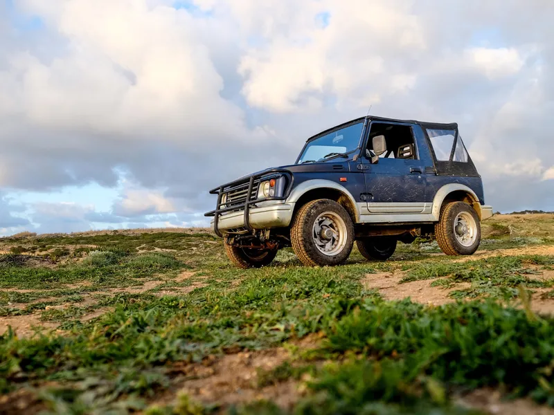 Foto: Jaguar Land Rover au probleme cu unele modele  Sursa: Freepik (rol ilustrativ)