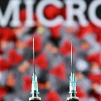 Varianta Omicron reprezintă aproape 72 % din cazurile de COVID la nivel global/ Foto: scmp.com
