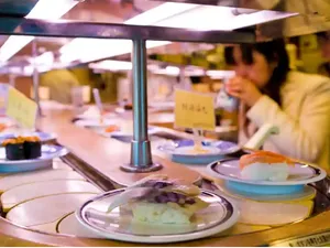 Un val de „terorism sushi” lovește restaurantele din Japonia. - Foto: Alamy